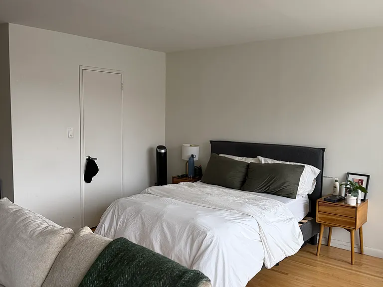 48 W 68th St #9C — Photo 5