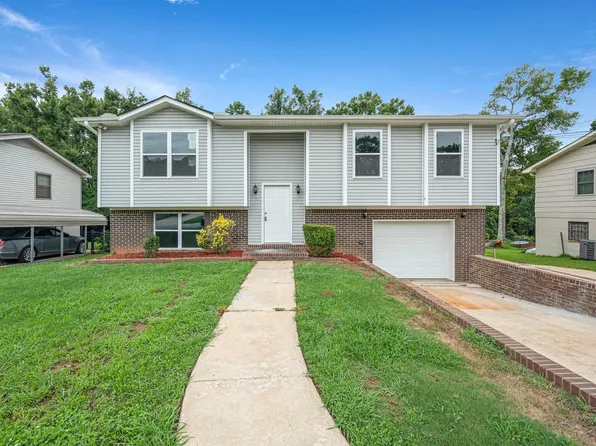 2662 Granville Ave, Bessemer, AL 35020