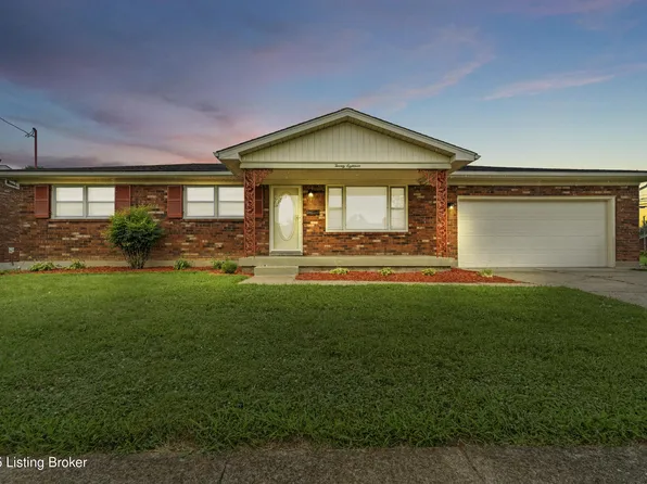 2018 Shadow Fern Dr, Shively, KY 40216