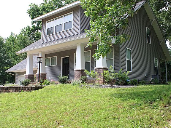 2nd image of 7344 Castle Hills Dr