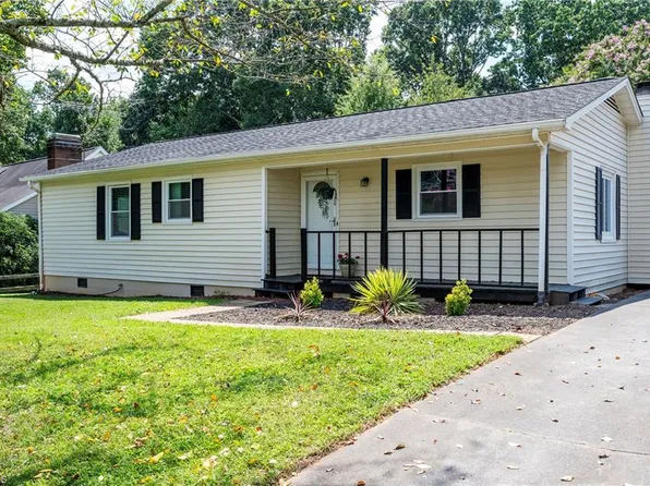 1018 Sequoia Dr, Lewisville, NC 27023