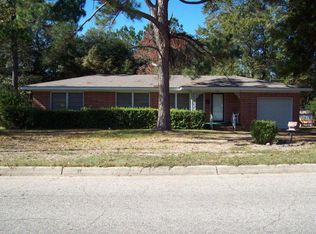 2002 Woodland Dr, Dothan, AL 36301