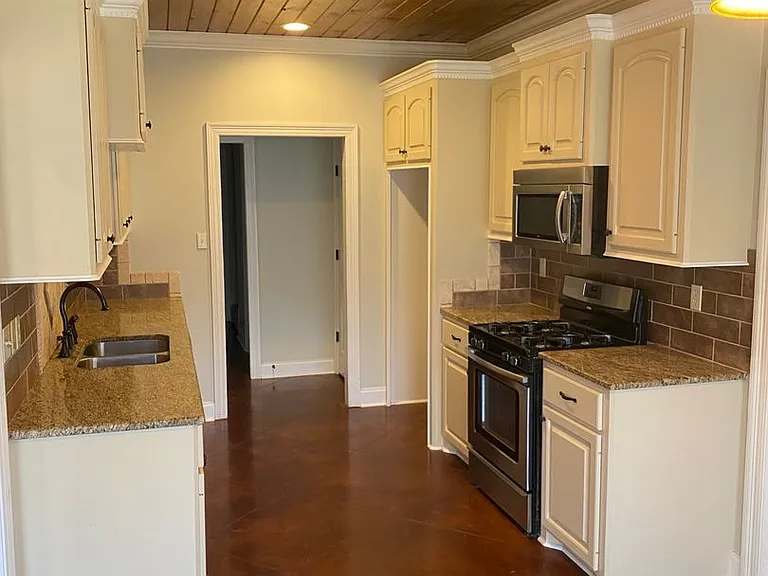 852 Willow Grande Cir — Photo 8