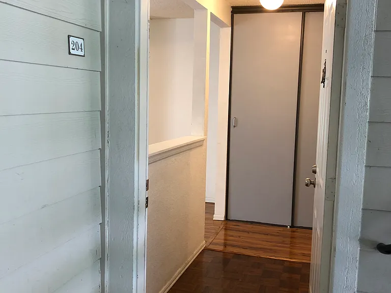 12641 NE 130th Way #C204 — Photo 6