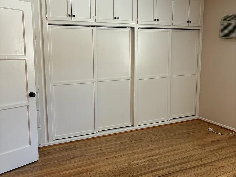 1730 Grevelia St #H — Photo 6
