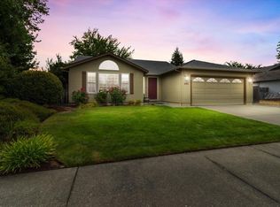 643 SW Leonard St, Grants Pass, OR 97526