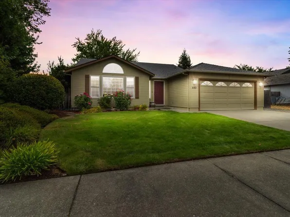 643 SW Leonard St, Grants Pass, OR 97526