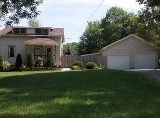 6971 W Lake Rd, Fairview, PA 16415