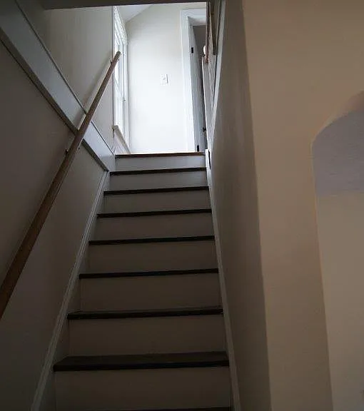 218 E Smith Rd — Photo 15