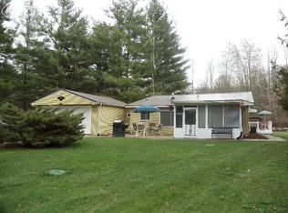 6164 White Sands Dr, Otter Lake, MI