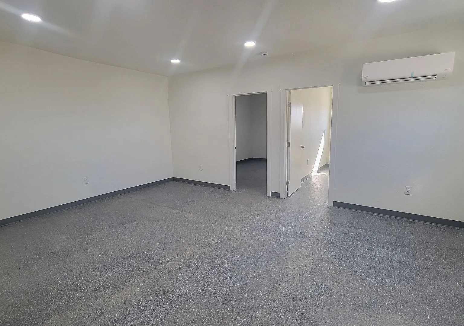 11228 South Edison Road — Photo 2