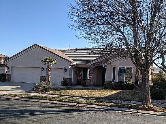 3rd image of 4779 S Ironwood Dr