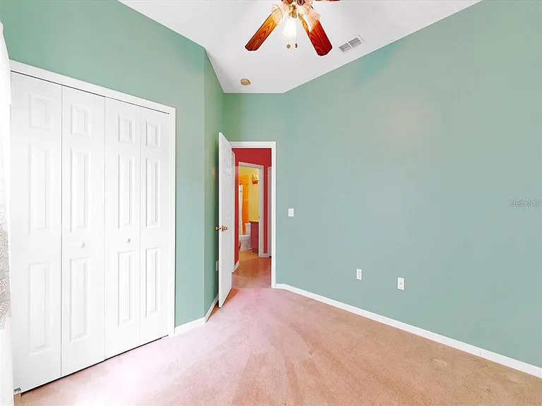 619 Reindeer Dr — Photo 21