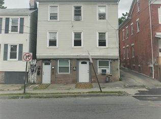 56 N Bridge St APT 1, Poughkeepsie, NY 12601