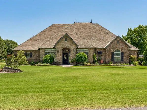 22370 Cedar Ridge Rd, Edmond, OK 73025