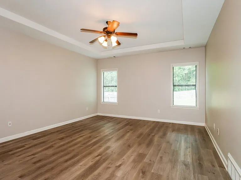65 Ridgefield Dr — Photo 10