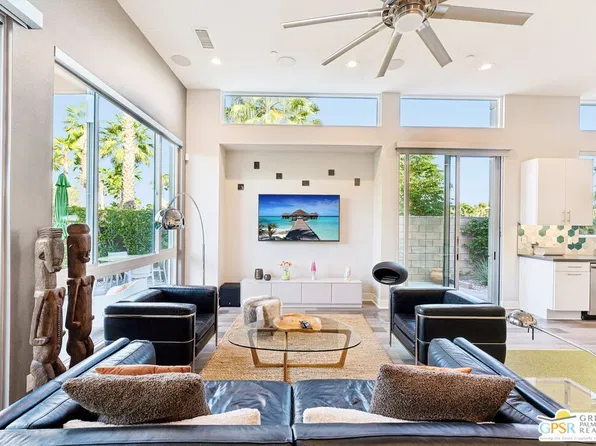 1297 Celadon St, Palm Springs, CA 92262