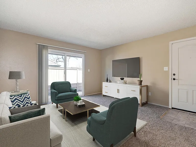 Brentwood Village Apartments — Photo 9