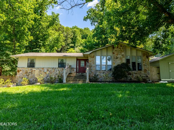 6704 Ottari Dr, Knoxville, TN 37918