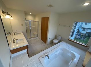 1310 N 182nd Pl, Shoreline, WA 98133