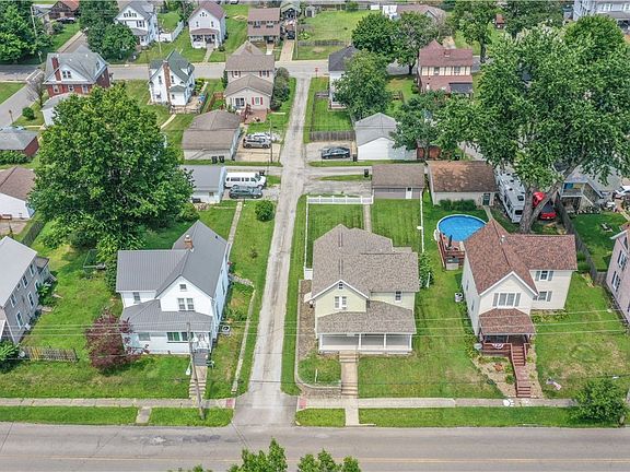 2nd image of 266 W Martin St
