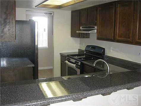 4th image of 3100 Wayside St #B