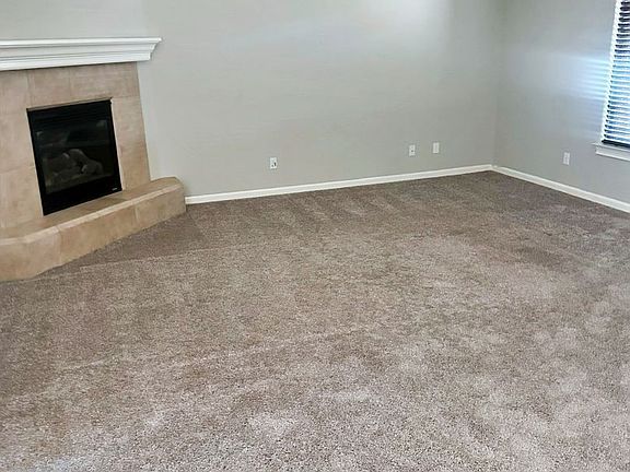 5th image of 2709 Citrine Ave