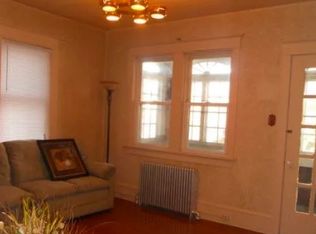 142 Garibaldi Ave, Roseto, PA 18013