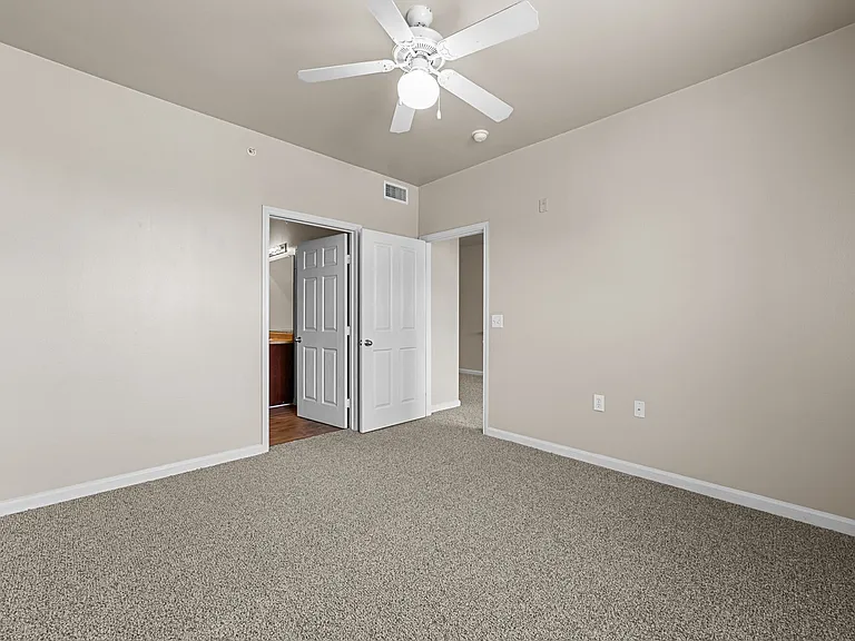 Bella Vista — Photo 18