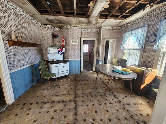 5th image of 28 White Point 1 Rd #1