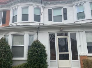 22 Stephenson Blvd #1, New Rochelle, NY 10801