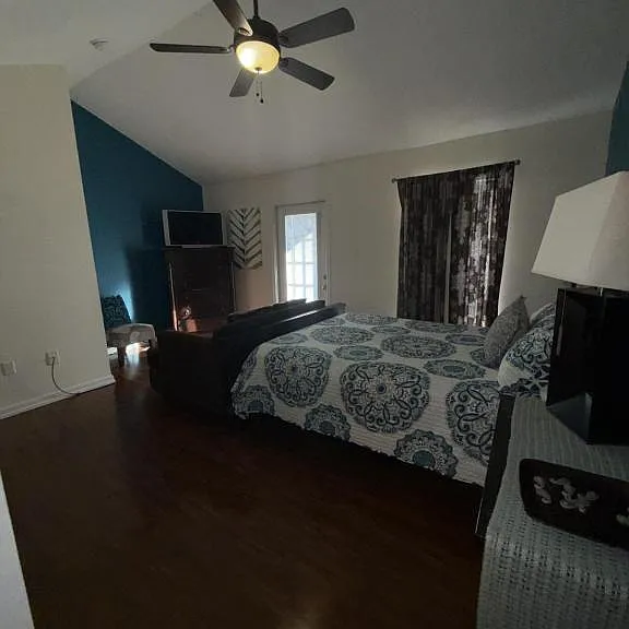 1131 Century Oaks Dr #C — Photo 25