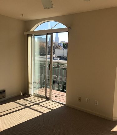 4th image of 722 Lombard St APT 3