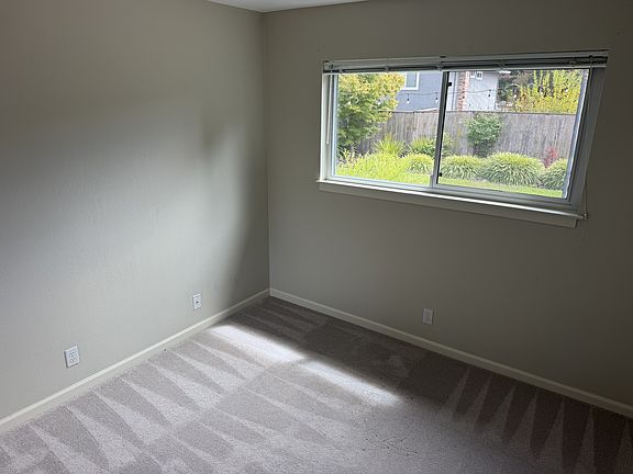 4th image of 138 San Carlos Way