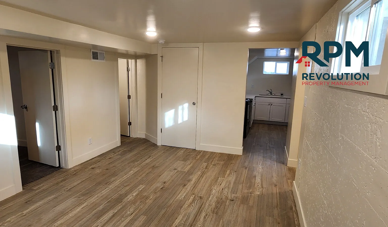 1 bed, 1.0 bath, 702 sqft, $995 — Photo 4
