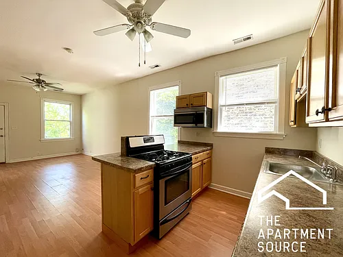 2223 N Sawyer Ave #2R Photo 1