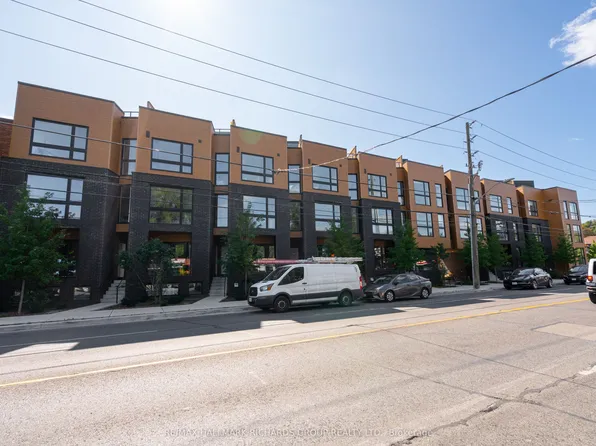 35 Birchcliff Ave #39, Toronto, ON M1N 0C1