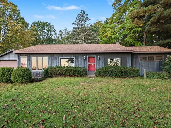 11118 County Road 689, South Haven, MI 49090