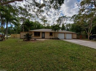 2202 Lakeville Dr, North Fort Myers, FL 33917