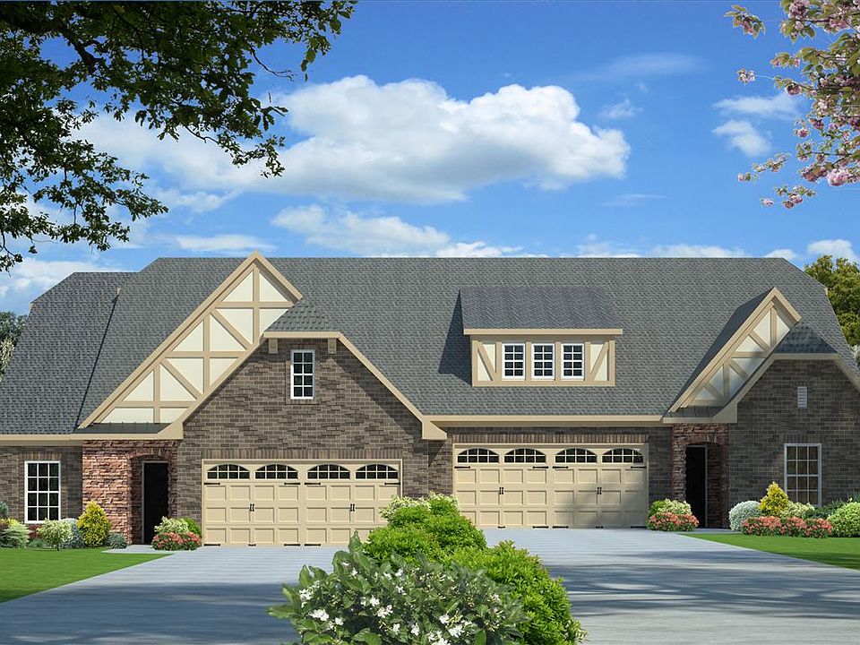 The Villas English Manor 1.0