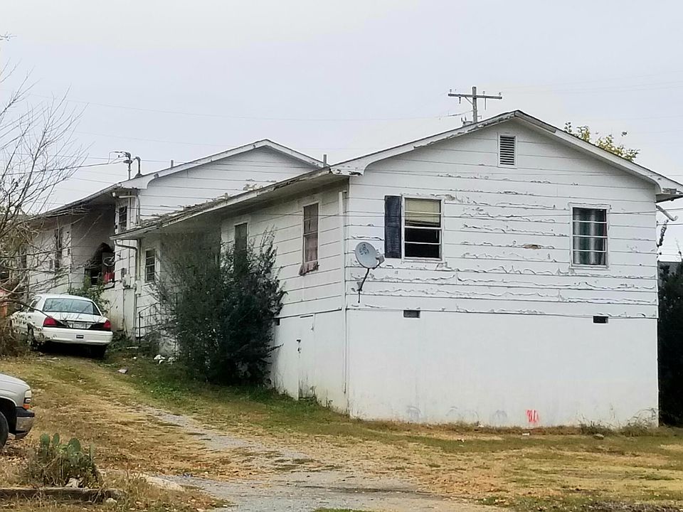 305 E Hemlock St, La Follette, TN 37766 Zillow