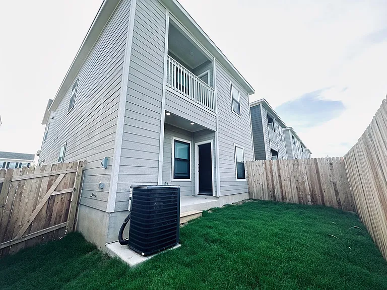 7162 Magnolia Creek — Photo 18