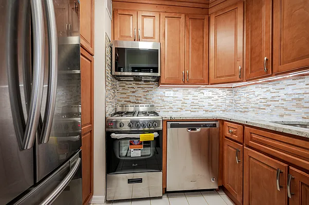 Rented by SBNY RE | media 13