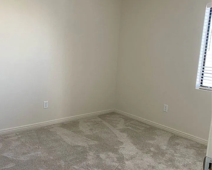 2244 N Canyon Rd #302 — Photo 10