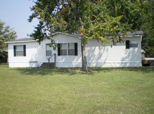 4213 White Oak Dr, Manning, SC 29102