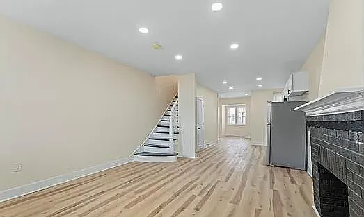 2041 Stenton Ave — Photo 4