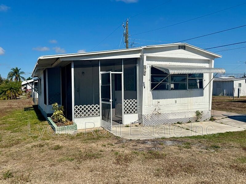 1st image of 139 Amber Ave