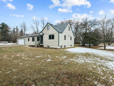 7234 E River Rd, Minneapolis, MN, 55432