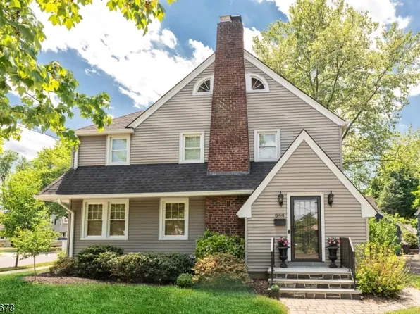 644 Linwood Ave, Ridgewood Village, NJ 07450