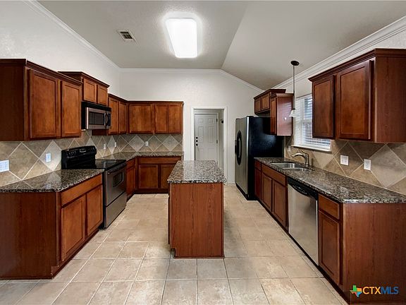 2nd image of 3606 Republic Of Texas Dr